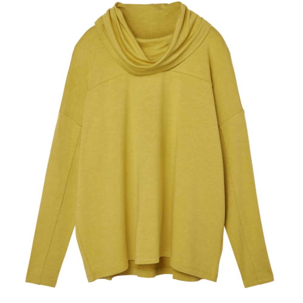Cabi ease turtleneck Women's Mustard Sweater